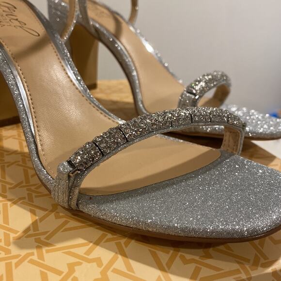 Badgley Mischka Charlee Block Heel Sandal New!! - Picture 4 of 12